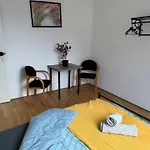 Charmantes Zimmer Nahe Schloss Schoenbrunn - Gemuetlich Und Zentral